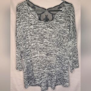 New York & Company Dolman Sleeve Top with Lace Accent size XL